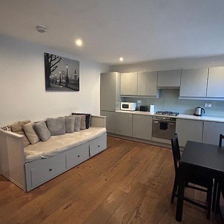 Luxurious Central Soho Apartment Λονδίνο Εξωτερικό φωτογραφία