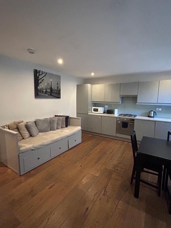 Luxurious Central Soho Apartment Λονδίνο Εξωτερικό φωτογραφία